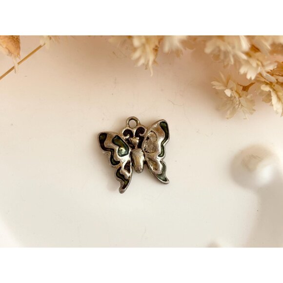 Beautiful Butterfly Shaped 925 Stamped Sterling Silver Vintage Pendant | Charm - Picture 9 of 9